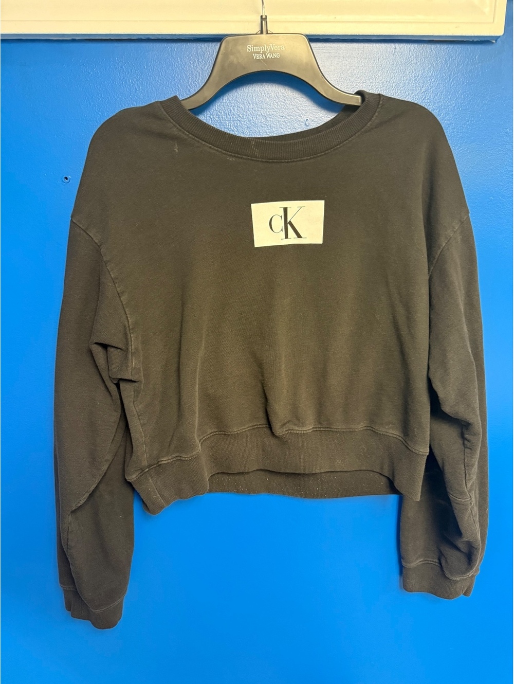 Calvin Klein Cozy Black Cropped Sweatshirt Boxy Logo Pullover Womens XL